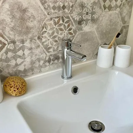 Дом отдыха Fewo Kranich Comfortable Holiday Миттенвальде